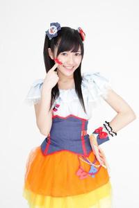 渡辺麻友(渡り廊下走り隊)のアーティストページ｜歌詞検索サイト【UtaTen】