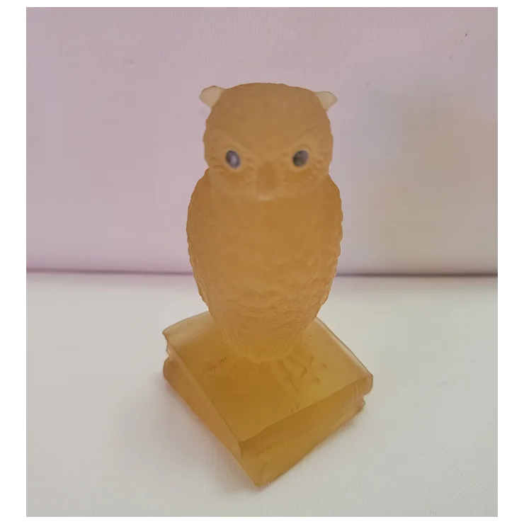 Westmoreland amber satin glass wise owl figurine. For Sale at Ruby