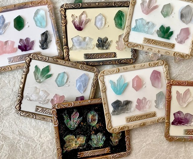 ニューカレドニア 鉱石標本 木製フレーム