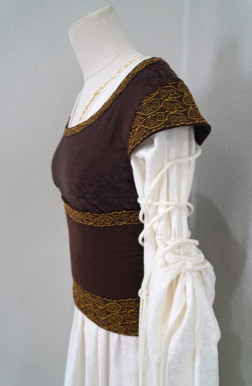 購入 ロードオブザリング エオウィン 衣装 ホールドレス エオウィン