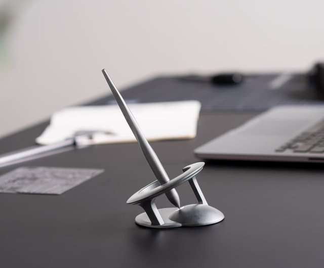 台湾 Novium HOVERPEN 2.0 / ノヴィウム ホバーペン 2.0 / デスクペン