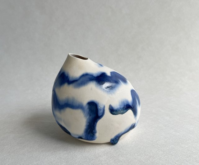 送料無料】台湾 花入 花瓶 陶芸 手作り陶器 ツーもち-陶磁器 - Pinkoi