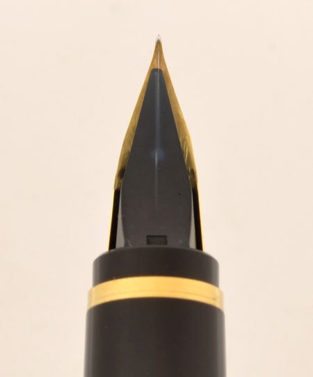 Namiki Falcon - Black, Flexible Extra Fine 14k Nib (Pre-owned in