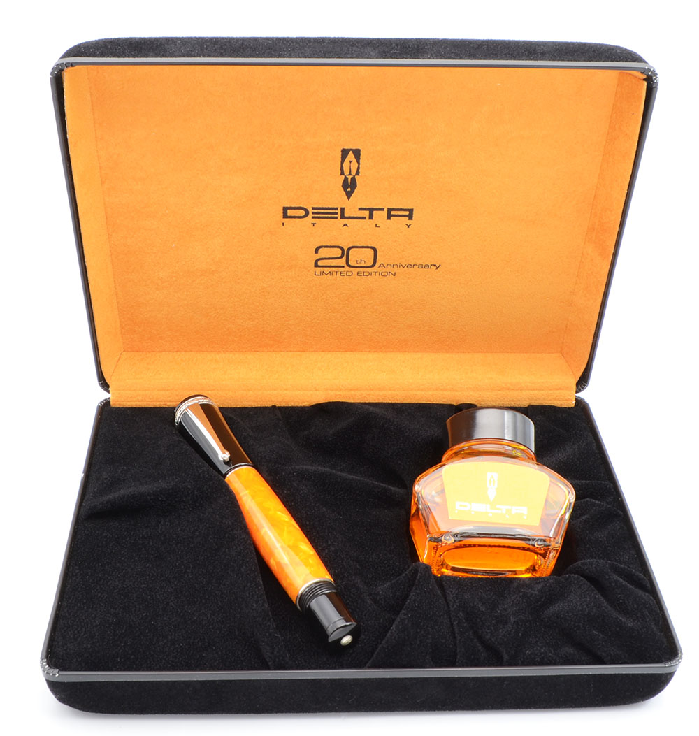 美品】DELTA Dolce Vita 万年筆 ペン先18k ニブF 美品DELTA Dolce Vita