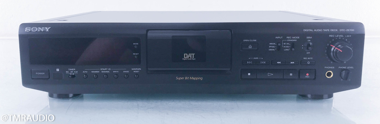 Sony DTC-ZE700 Digital Audio Tape Deck (No Remote)
