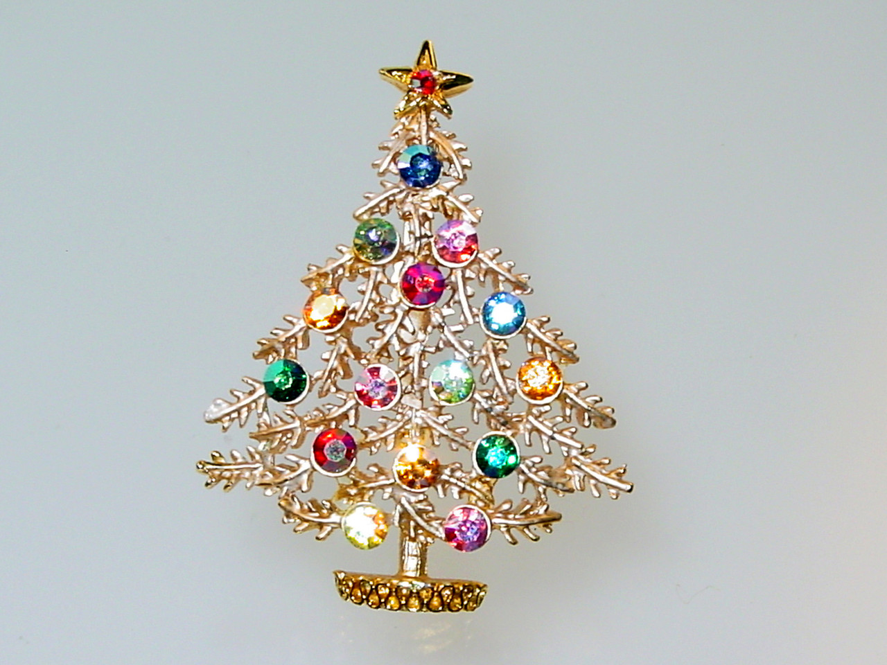 Weiss Christmas Tree Brooch