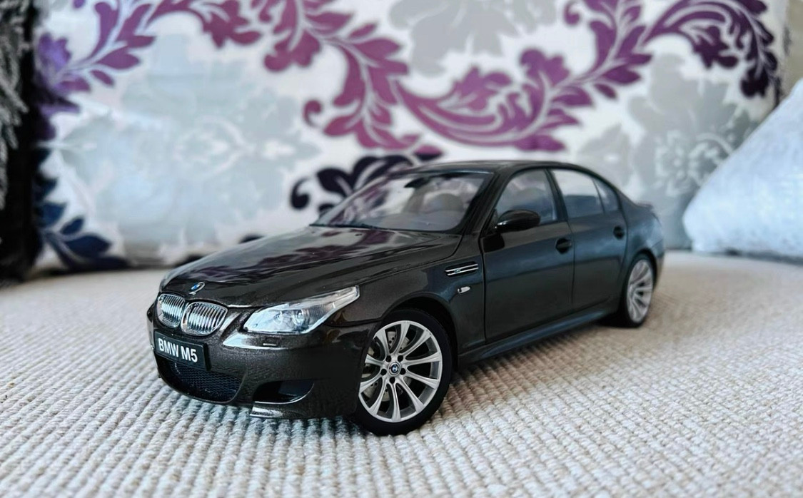 ミニカー KYOSHO BMW M5 Sedan 1:18 1:18 Kyosho BMW M5 White Diecast