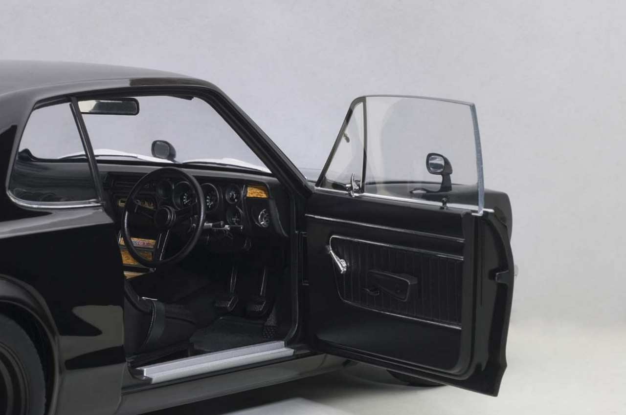 1/18 AUTOart Nissan Skyline GT-R KPGC10 Tuned Version Car Model