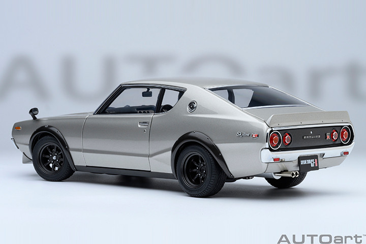 1/18 AUTOart Nissan Skyline 2000 GT-R (KPGC110) Tuned Version