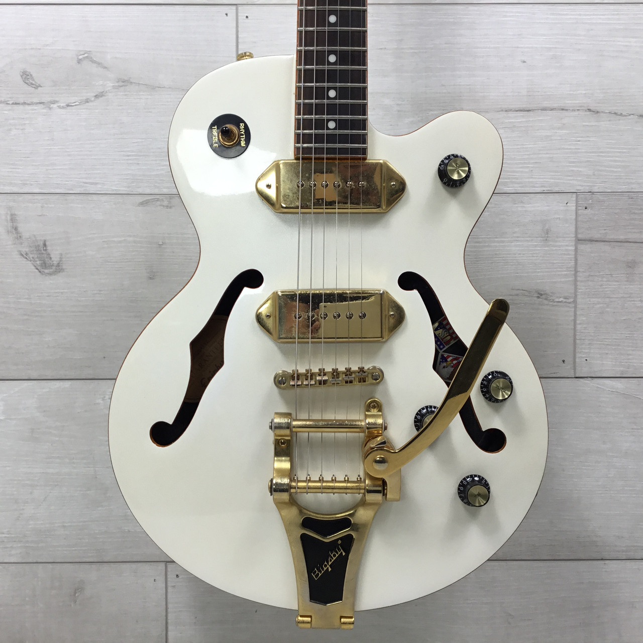 Used Epiphone WILDKAT PW Semi-Hollow Electric Guitar White 6-String