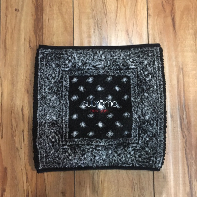 071B7B81-8A01-437C-9C93-