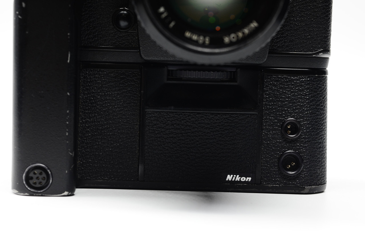 Pre-Owned - Nikon F3/T HP w/ 50mm F/1.4 AI Lens, MD-4 Motor