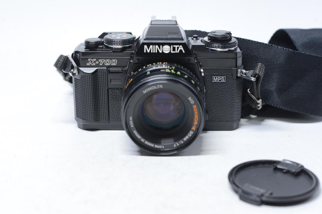 Pre-Owned - Minolta X700 with 50mm F/1.7 mm lens,