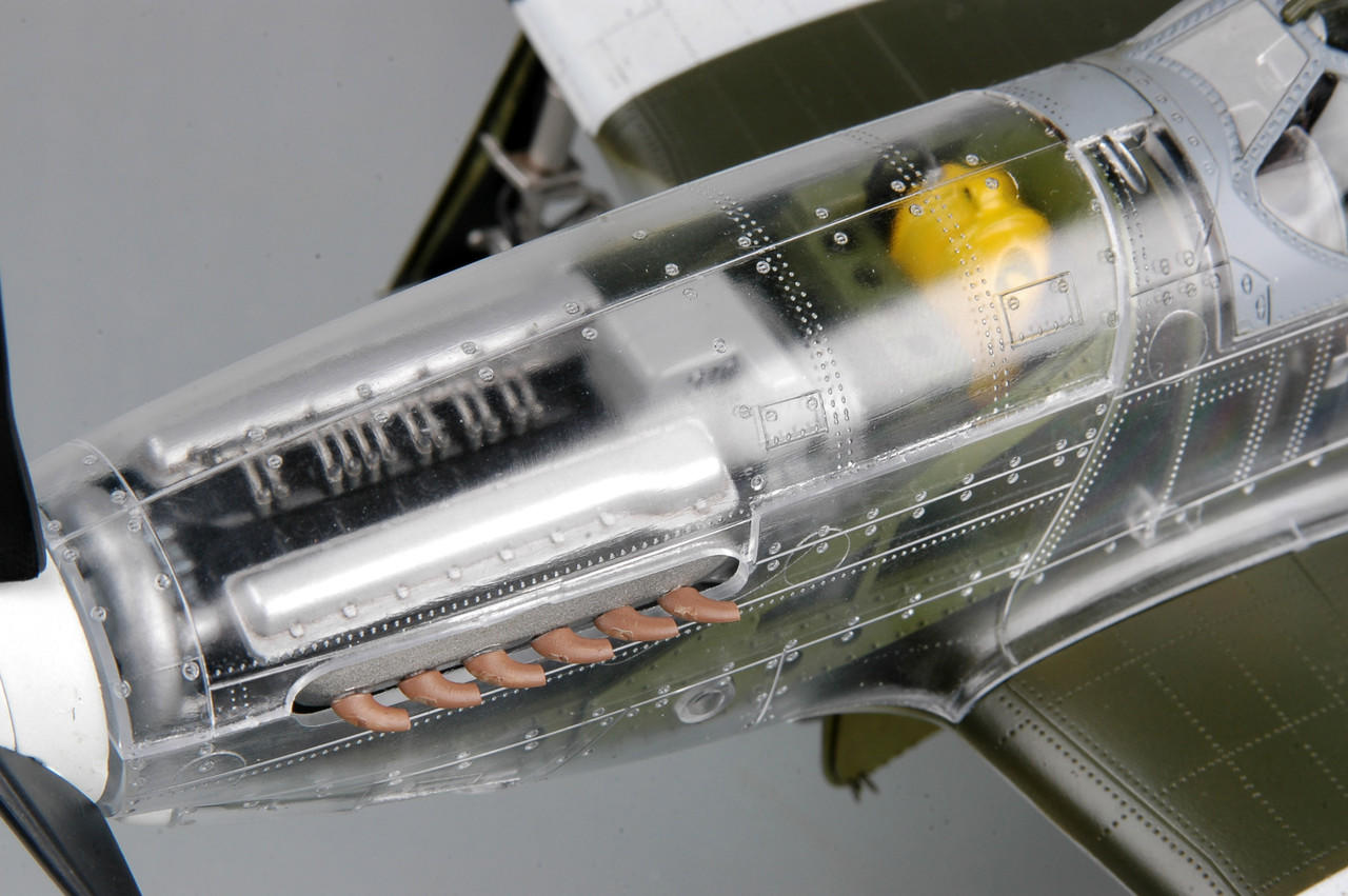 1/32 Trumpeter Mustang III (P51B/C) RAF Fighter - Squadron.com