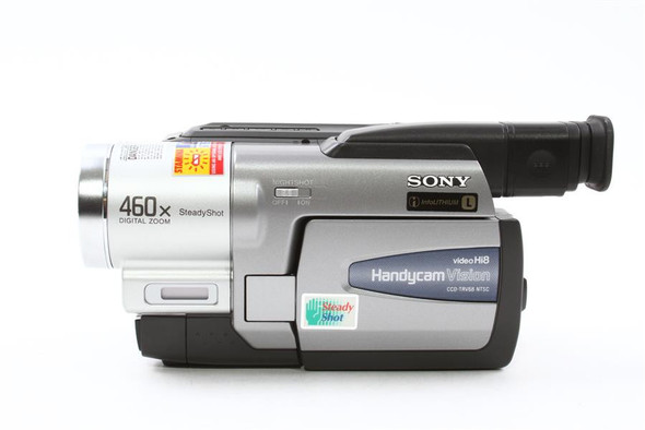Sony CCD-TRV66 Hi8 Handycam Camcorder – 360x Digital Zoom