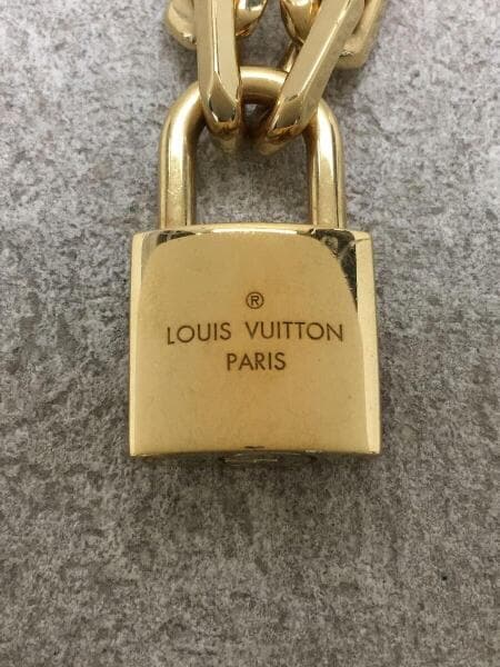LOUIS VUITTON コリエ LVエッジ カデナ ネックレス 南京錠