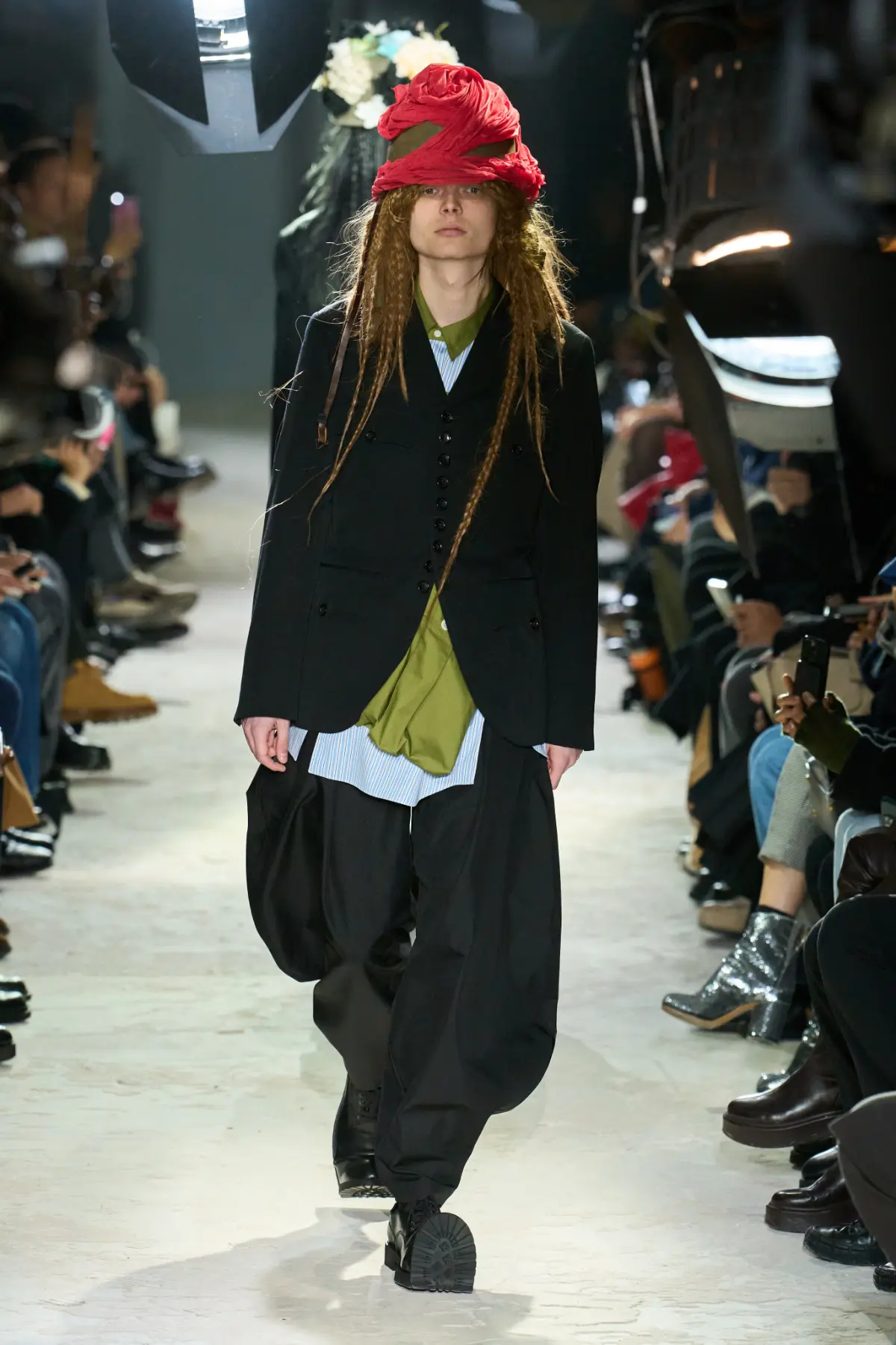 ブラックコムデギャルソン25AW ルック5 バルーンパンツ