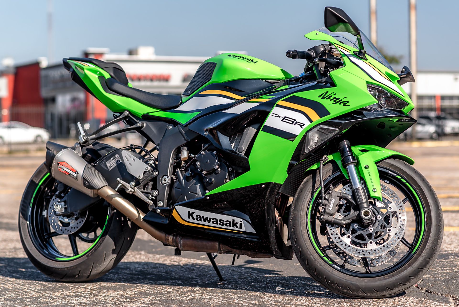 Used 2025 Kawasaki Ninja ZX-6R KRT Edition ABS Green