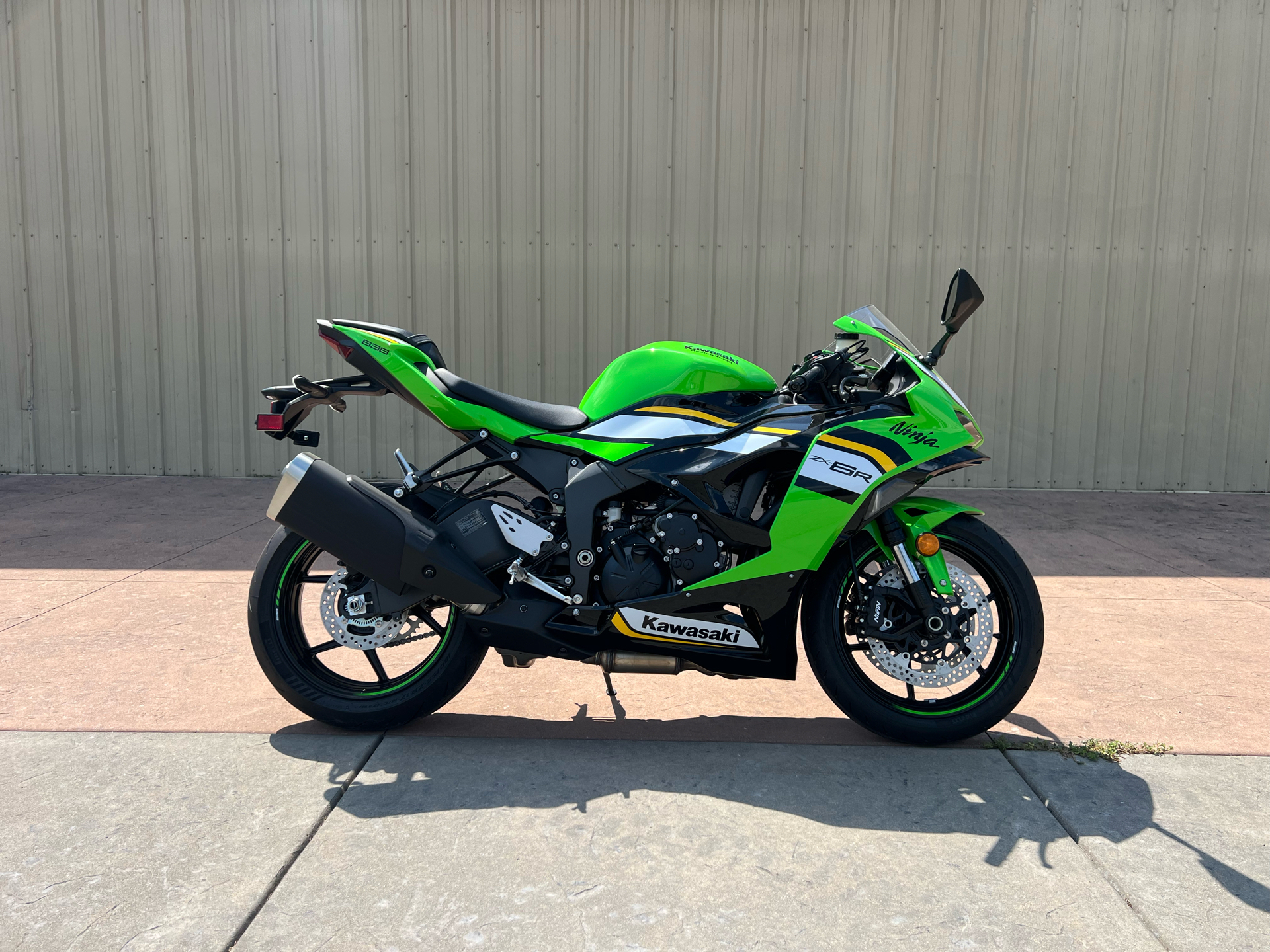 New 2025 Kawasaki Ninja ZX-6R KRT Edition ABS, Michigan Center MI