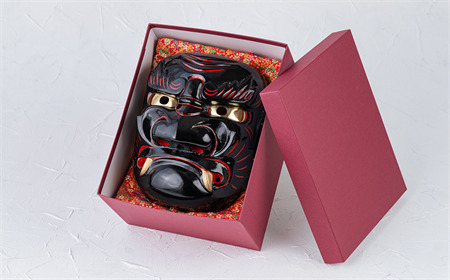 作者 東博美」鬼剣舞［黒面］〈ウン〉 | 岩手県西和賀町 | ふるさと