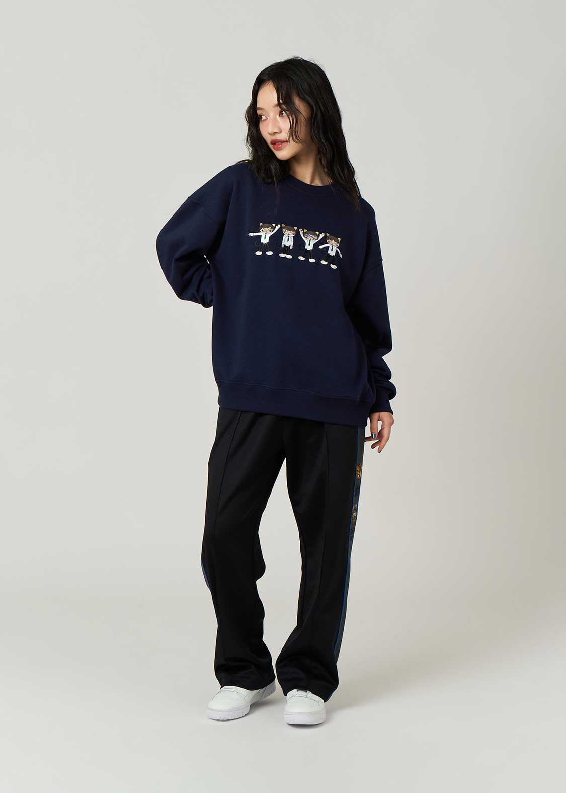 キタニタツヤ 倶楽部非現実スウェット XL キタニタツヤ 倶楽部非現実