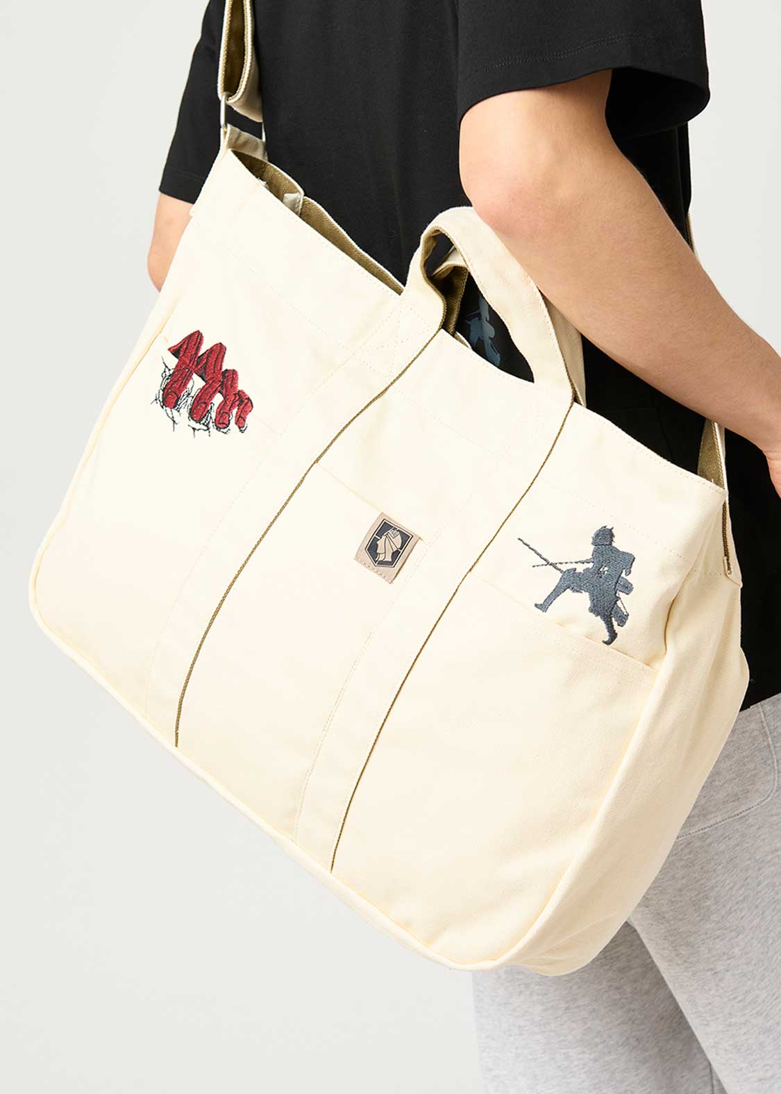 貴重 鬼頭祈 進撃の巨人 ハンジ 2WAY ショルダートート 進撃の巨人