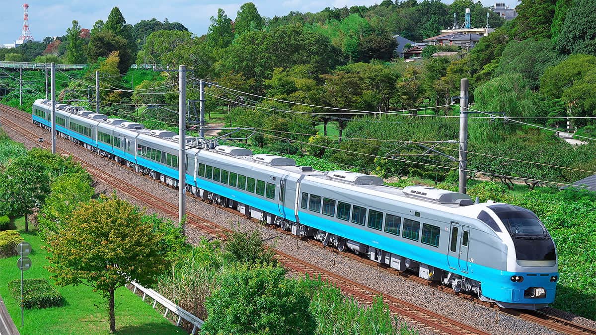 水色のE653系1000番代が勝田車両センターへ｜鉄道ニュース｜2023年8月