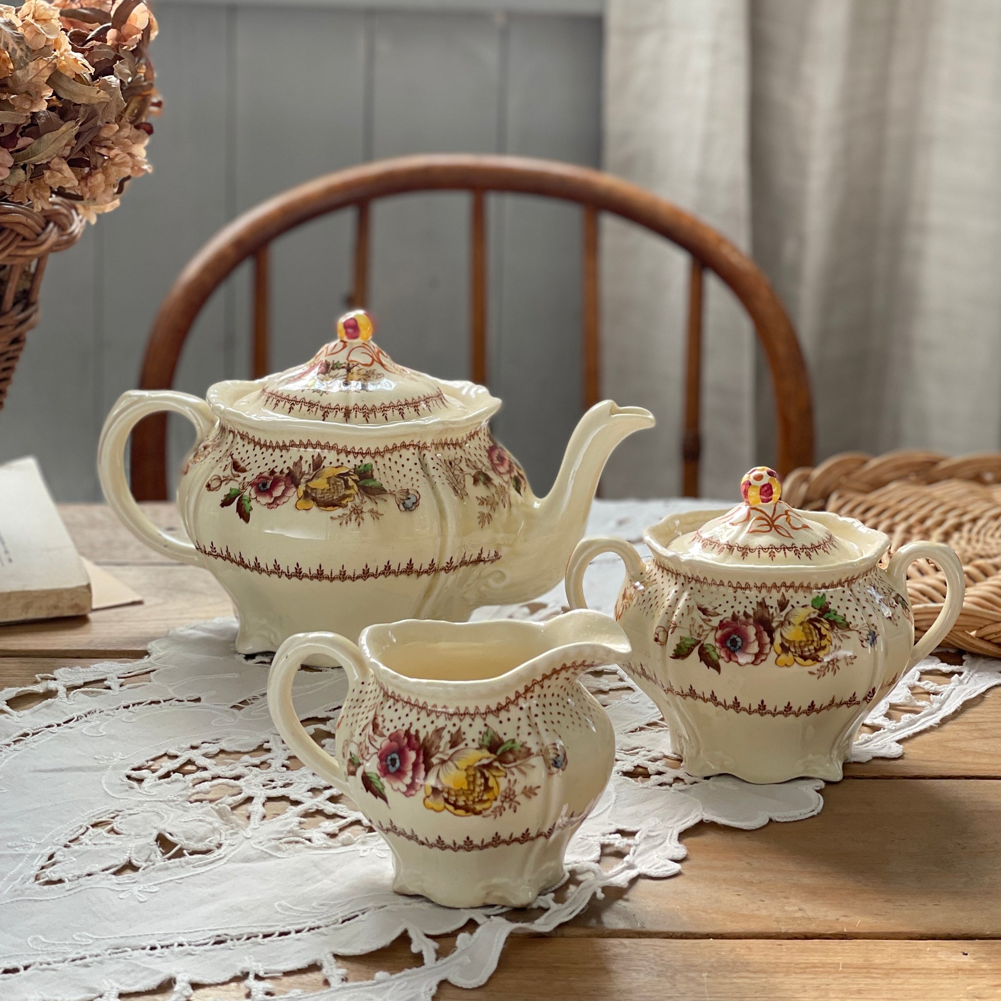 アンティーク RIDGWAY Trio (1835年頃) アンティーク RIDGWAY Trio