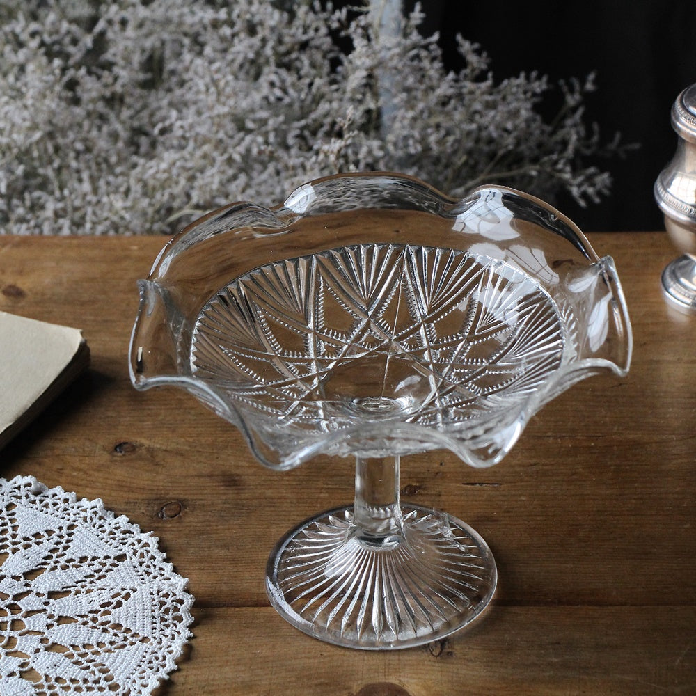 骨董 時代ガラス フリル 切子調プレス ライムグリーン 氷皿 ウラン 1