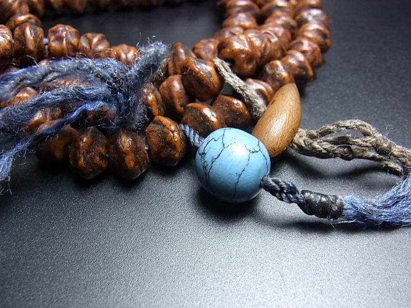 老百香子菩提樹の御数珠 (old tibetan bai xiang zi mala ) チベット