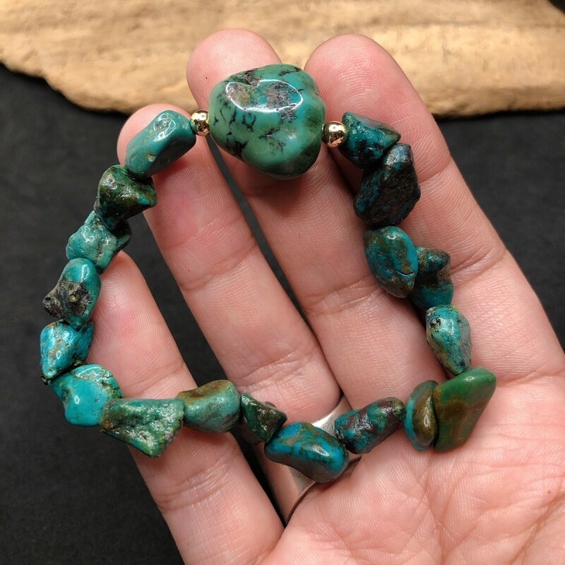 チベタン・オールドターコイズ(yu)と天然ターコイズのブレスレット