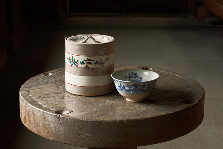 赤膚焼の窯元 赤膚焼香柏窯 尾西楽斎 | 京都 デジタル茶の湯マップ