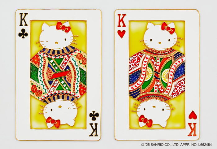 王冠ハローキティのフィギュア入り！ガラス絵で描いたレトロなハロー