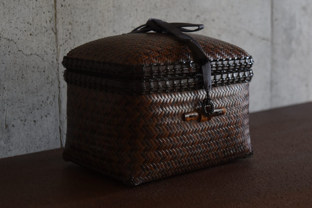 時代 茶入 染付 福康寧寿字紋 木箱入 時代 茶入 染付 福康寧寿字紋 木