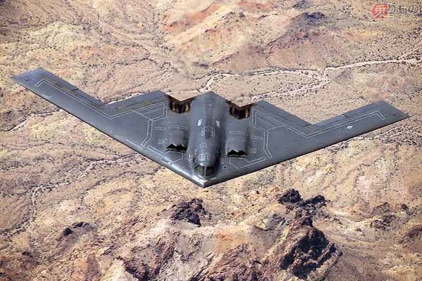 B-2 スピリット ステルス爆撃機 世界の戦闘機 No.12 B-2 (航空機