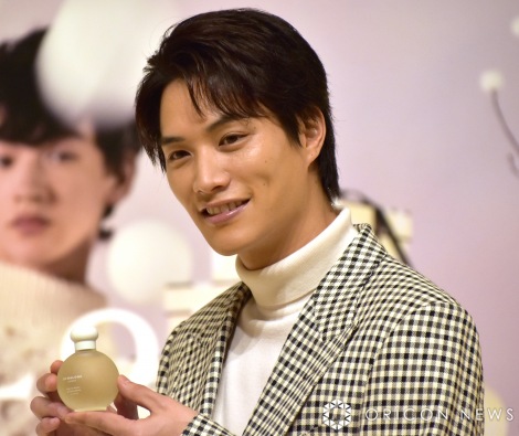 佐野玲於クッション ジェネ ハロハロ 居酒屋 玲於パパ❤ ︎」の