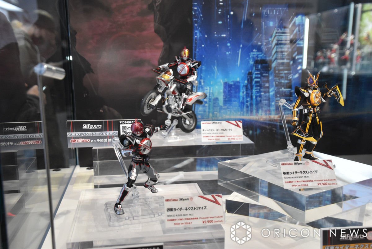 312 箱開封 本体未使用 真骨彫 仮面ライダーネクストカイザ 徹底