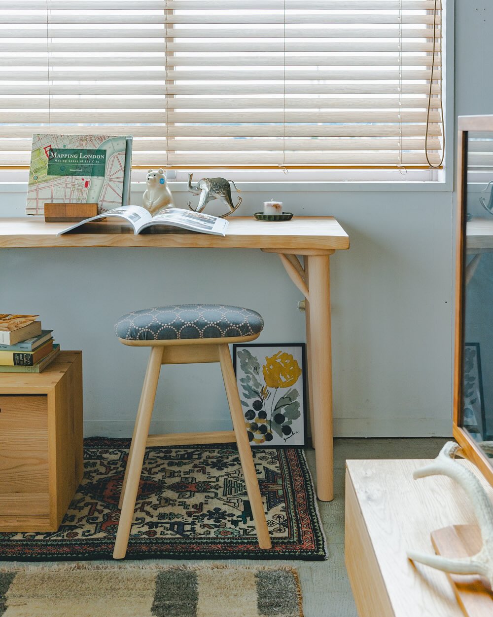 送料込】キッチンスツールNA(H530)＋張地ミナペルホネン グレー