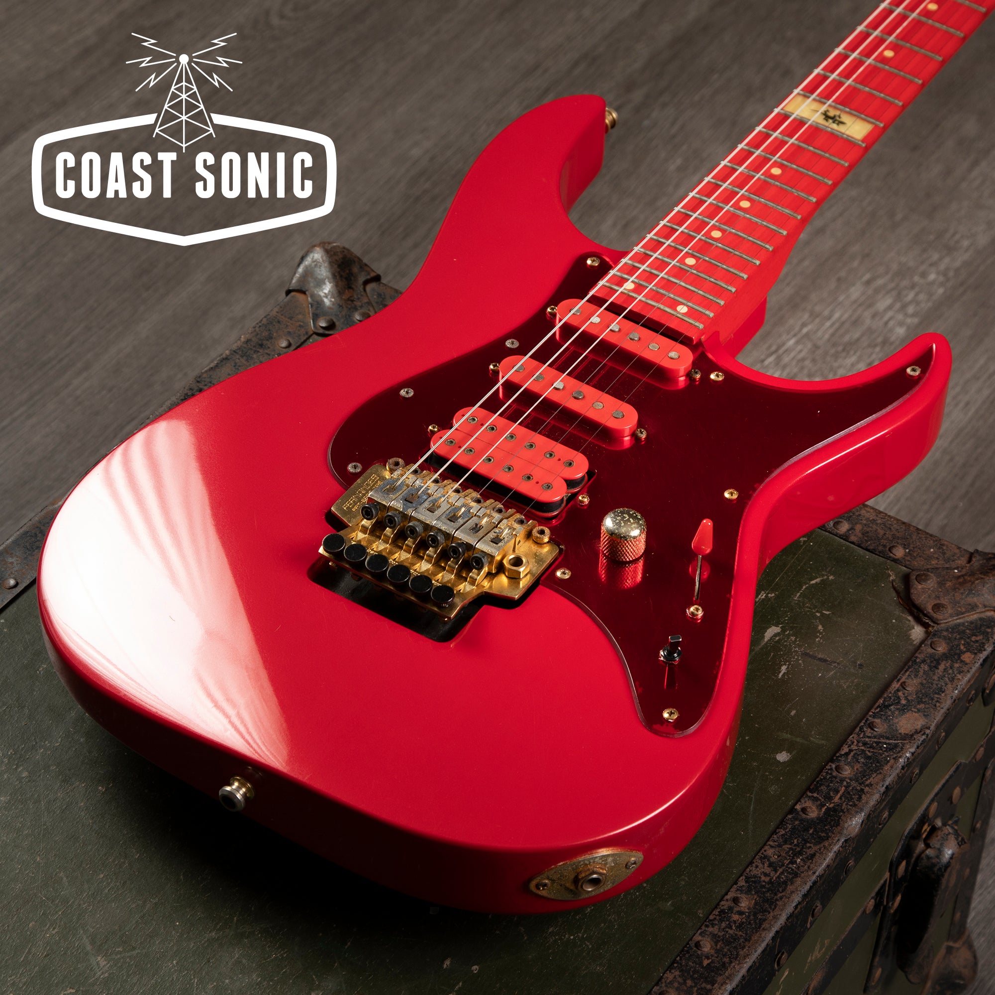 FERNANDES エレキギター レッド FERNANDES レッドエレキギター