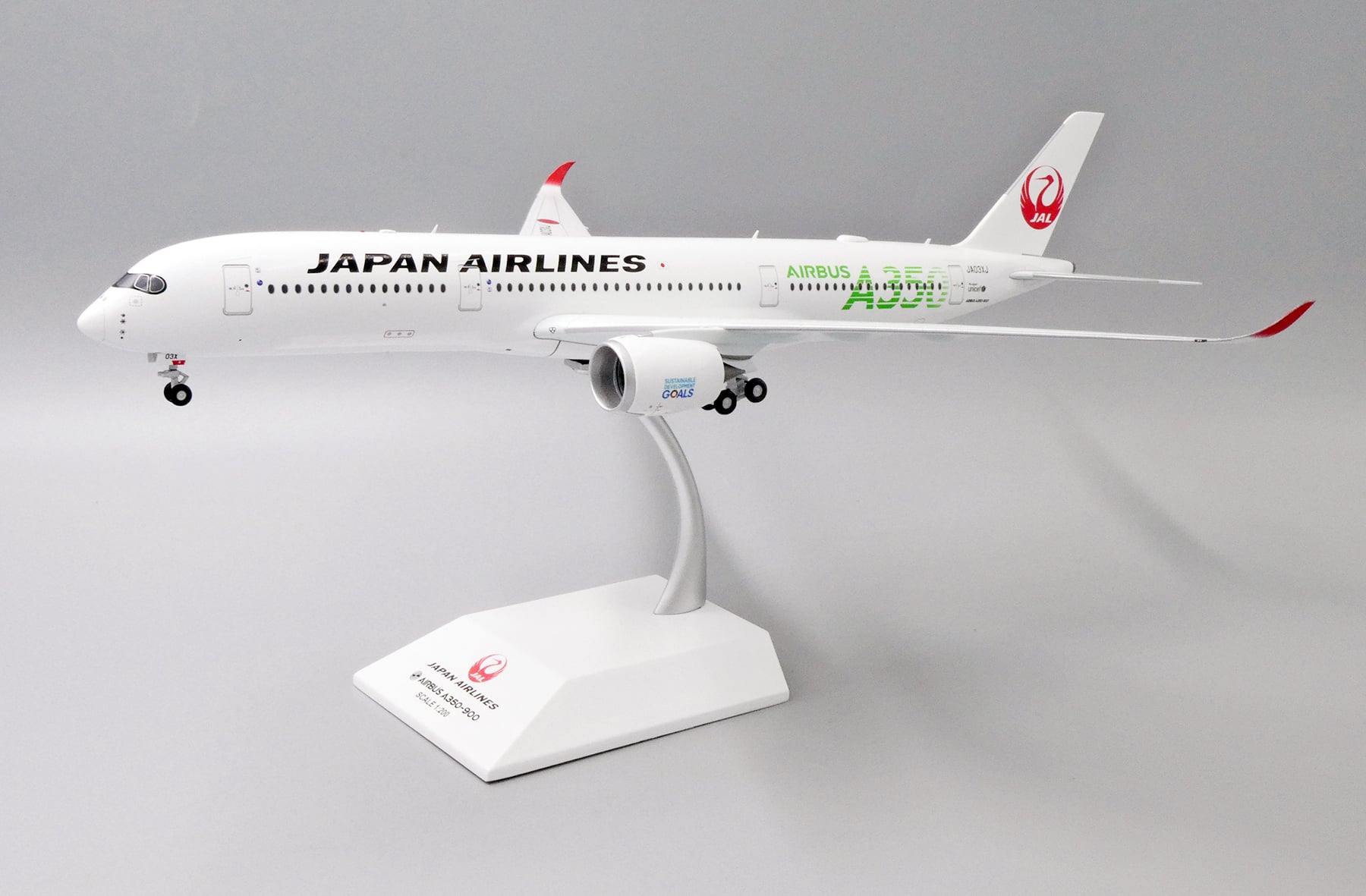 1/200 Japan Airlines A350-900 JA05XJ JFOX Airbus A350-900 JA12XJ 1