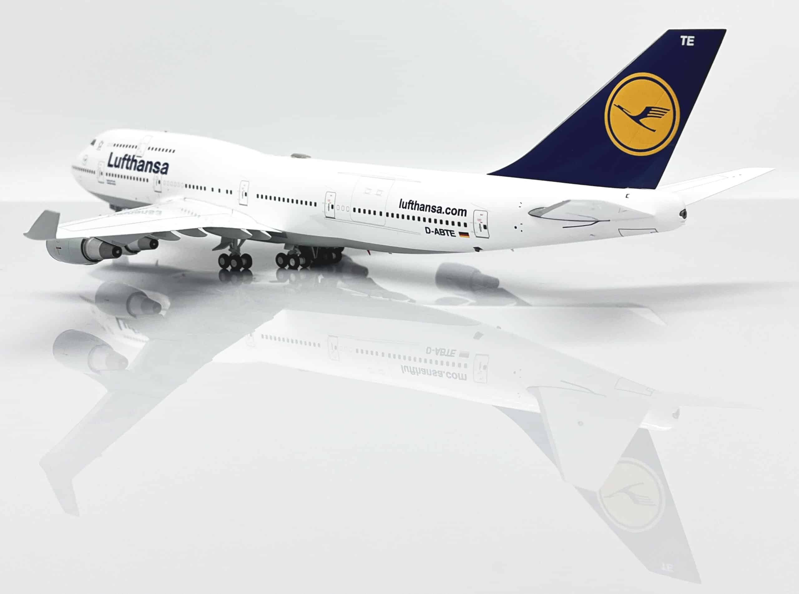 ルフトハンザ航空 Aviationtag ボーイング747-400