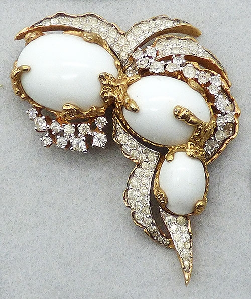 Jomaz White Cabochon Rhinestone Brooch - Garden Party Collection