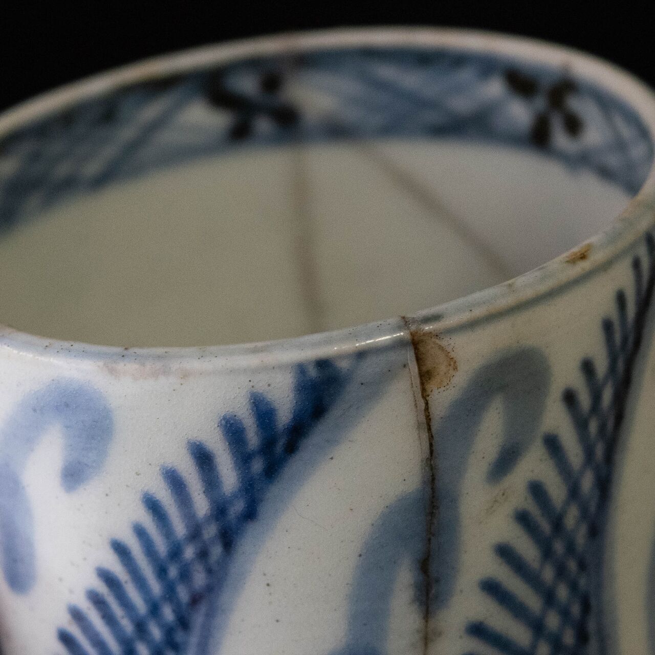 陶磁器 :: 伊万里 羊歯文 半筒そば猪口 | COTTOU.JP 骨董の通販