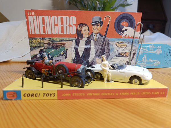 Gift Set 40 The Avengers (1) – Corgi Toys