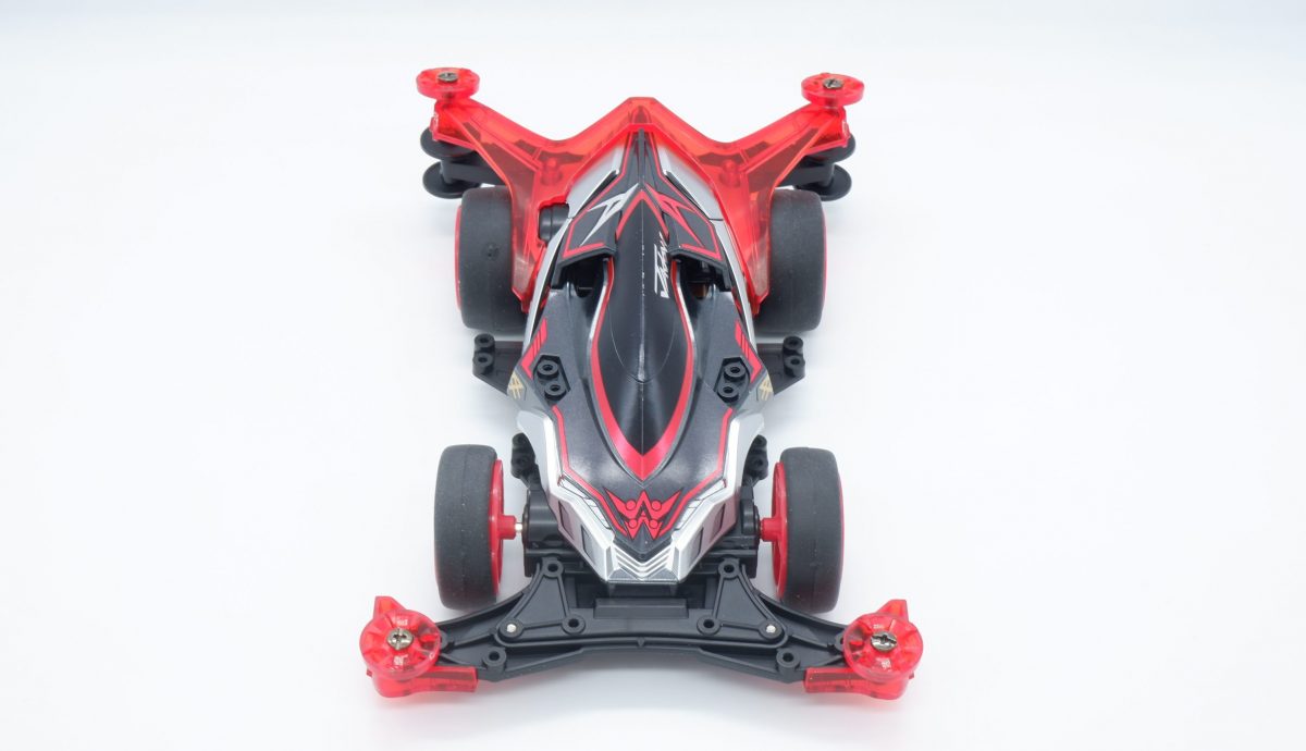 レーザーミニ四駆「ジャドーエース」が発売！ 炎のように燃える真紅の