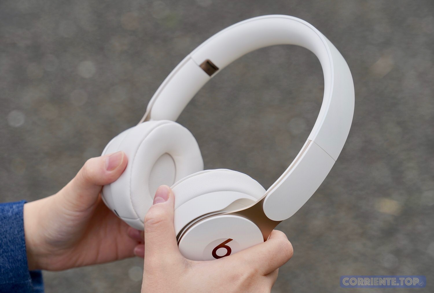 値下げ対応可】Beats Solo Pro ワイヤレスヘッドホン ホワイト値下げ