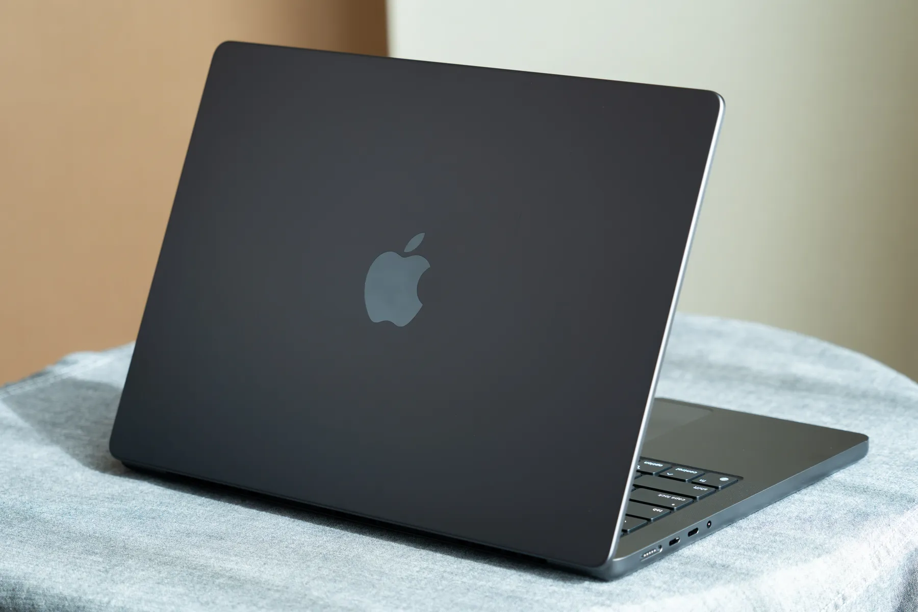 Mac book Pro M4 スペースブラック 14インチ 14インチMacBook Pro