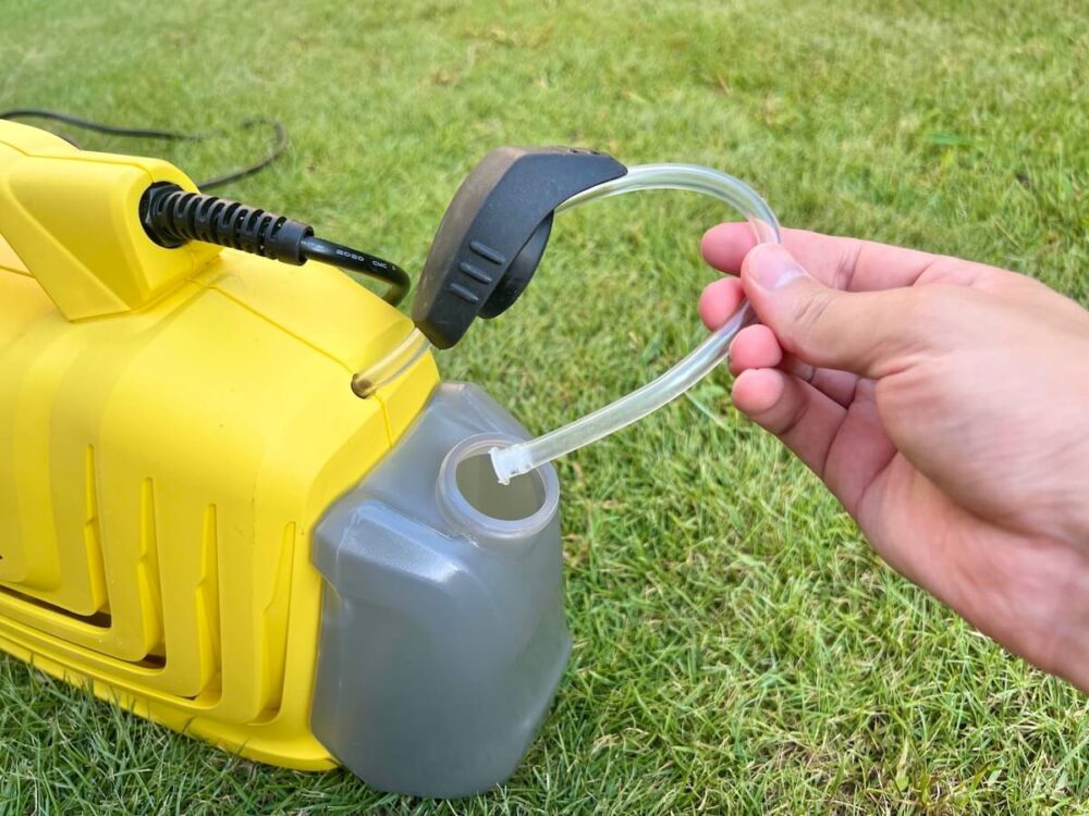 ケルヒャーK2クラシックを徹底レビュー！プラスやカーキットの違いは