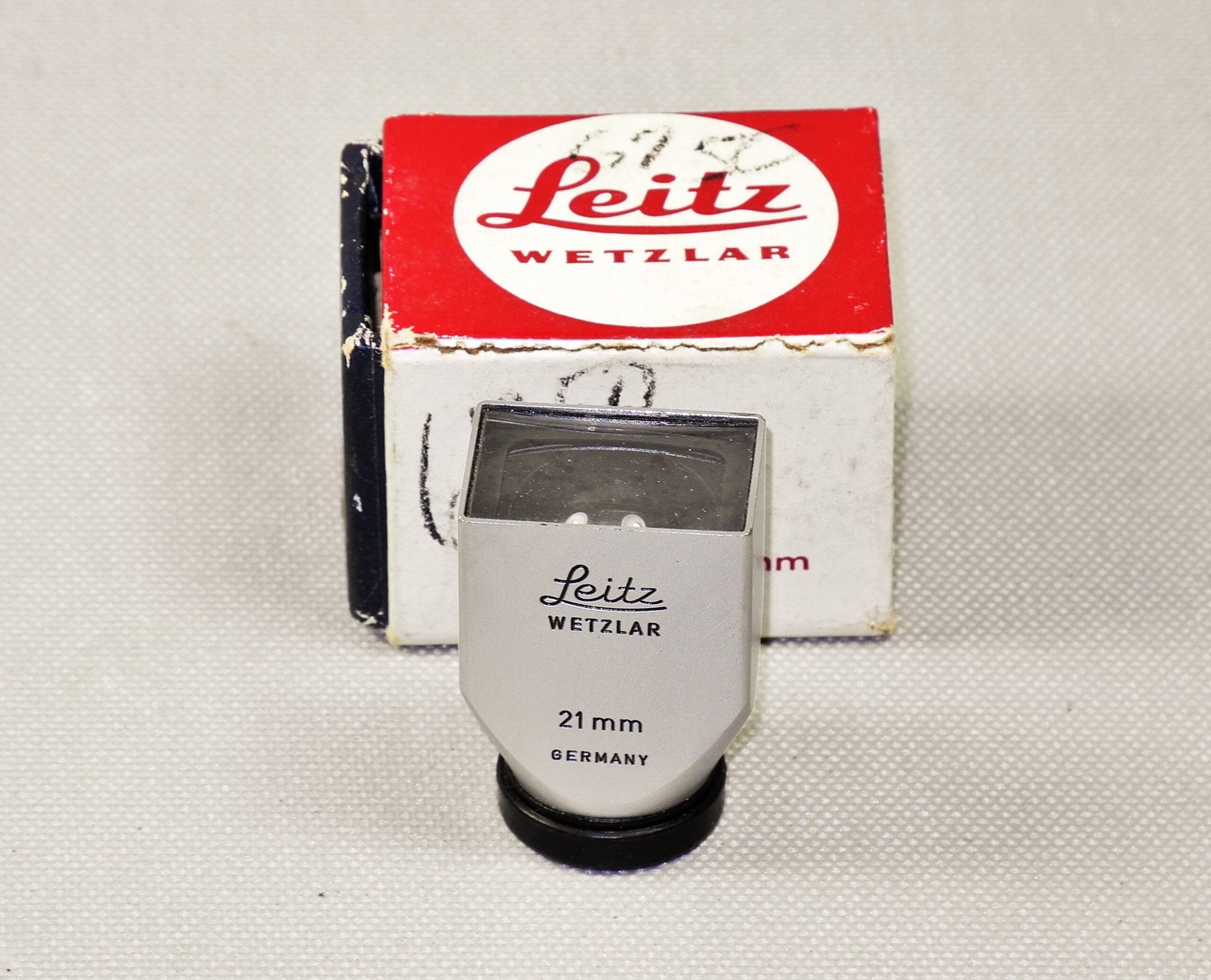 美品◇ライカ M 28mm SLOOZ 12007 ビューファインダーケース付きメタル