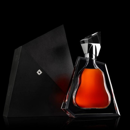 Richard Hennessy ( リシャール ヘネシー ) by ダニエル・リベスキンド